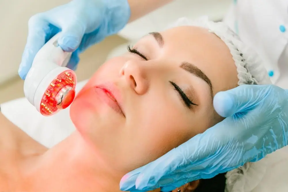 woman having non-surgical Morph8 treatment Mansfield